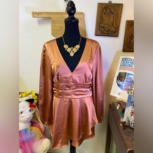 🍑SOLD🍑Le Lis Collection Copper Orange Satin Long Sleeve Short Romper NWT LRG